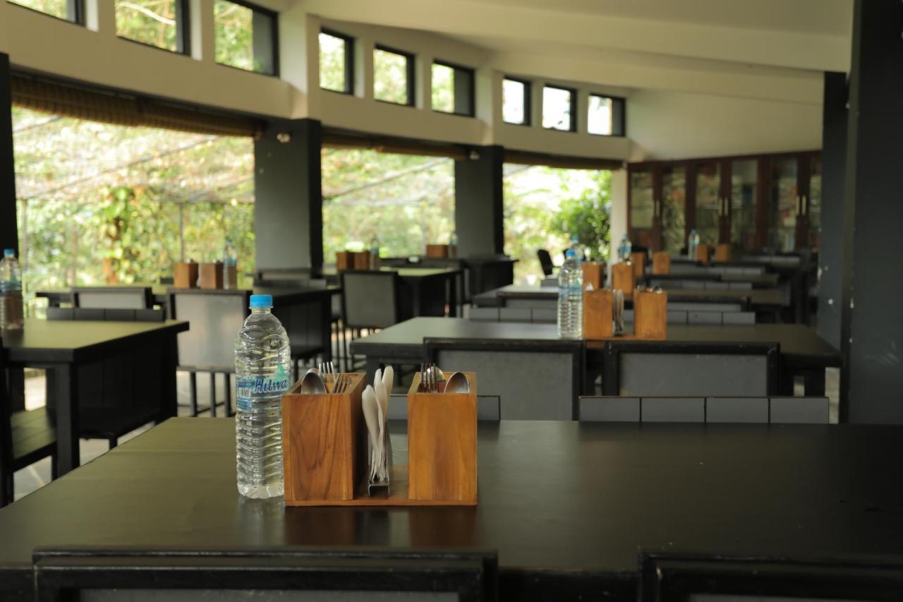 Sattva-The Awakening Garden Hotel Kakkadampoyil Exterior photo