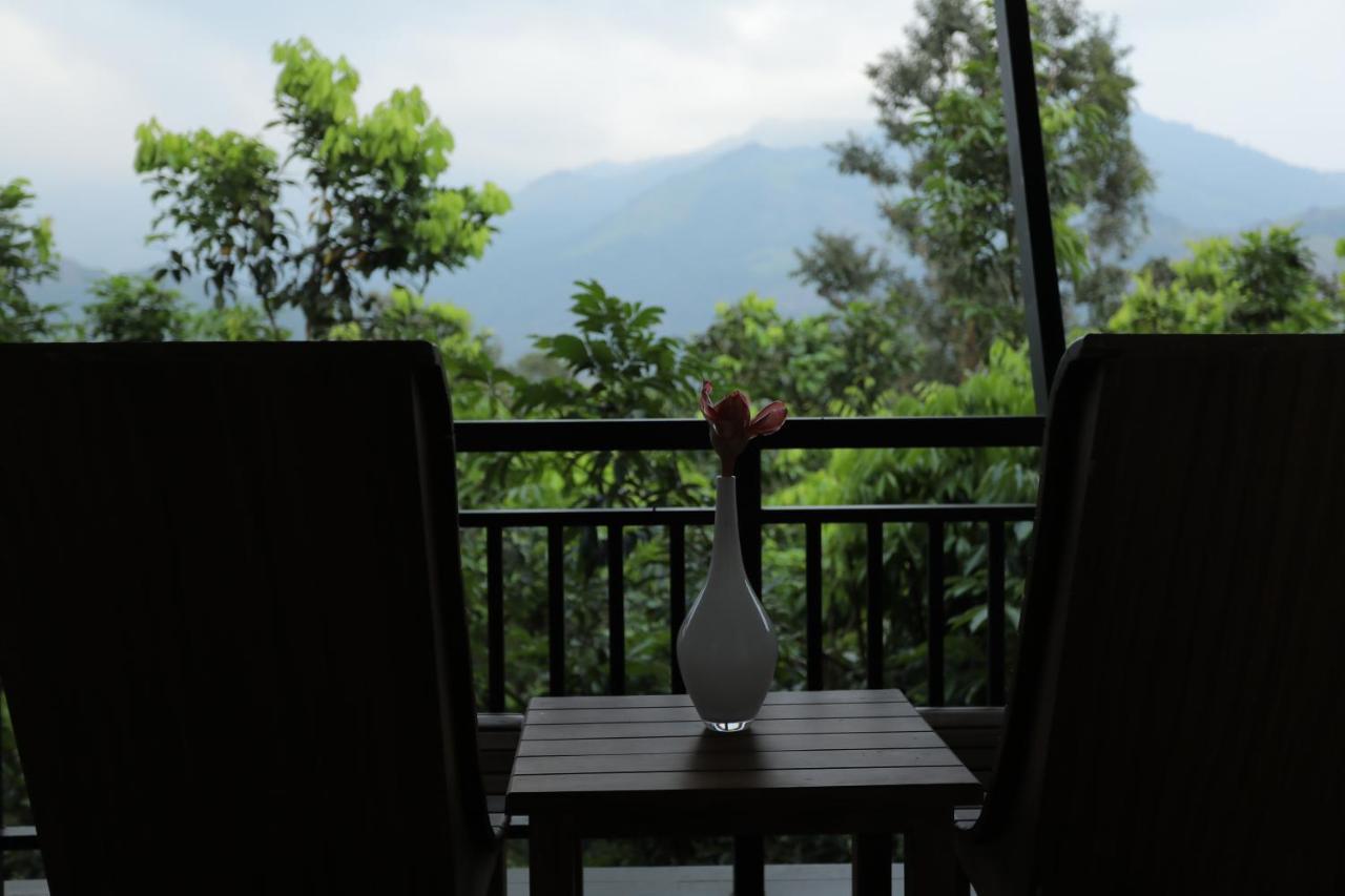 Sattva-The Awakening Garden Hotel Kakkadampoyil Exterior photo